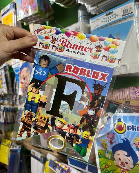 Banderines Feliz cumpleaños Roblox
