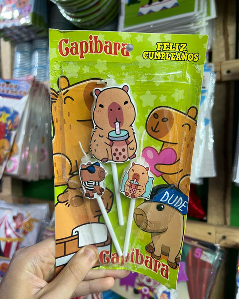 Vela cumpleaños Capibara x3 personajes