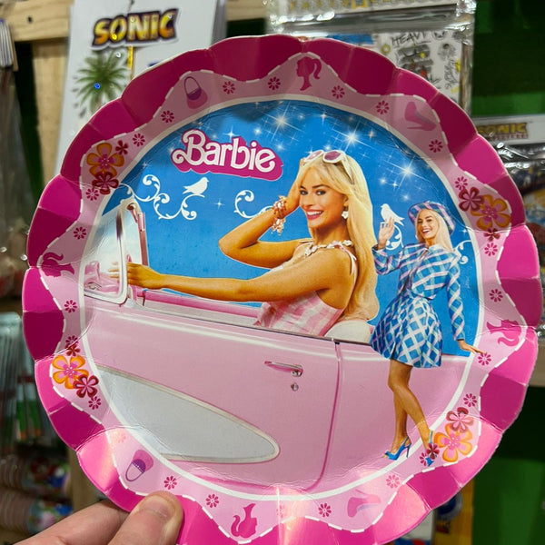 Platos barbie paquete X 6 unidades