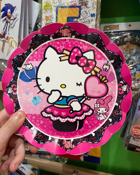 Platos hello kitty paquete X 6 unidades