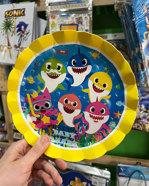 Platos baby shark paquete X 6 unidades