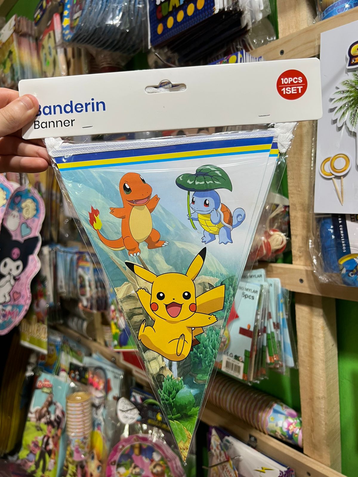Banderin triangular Pokemon – Villa del Globo