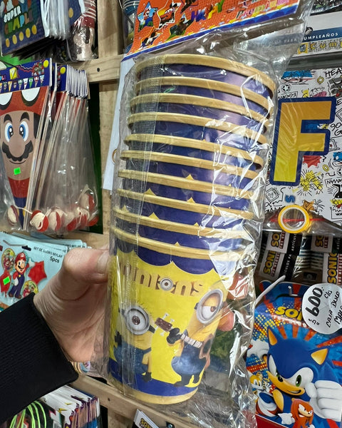 Vasos minions paquete X 6 unidades